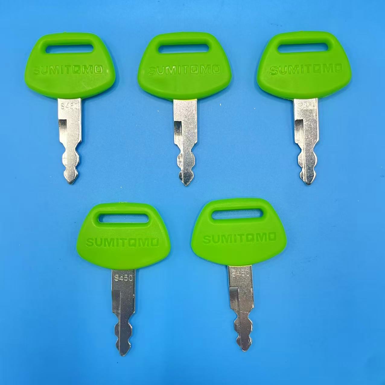 1/5/10PCS Green S450 Excavator - Heavy Equipment Logo recension och pris