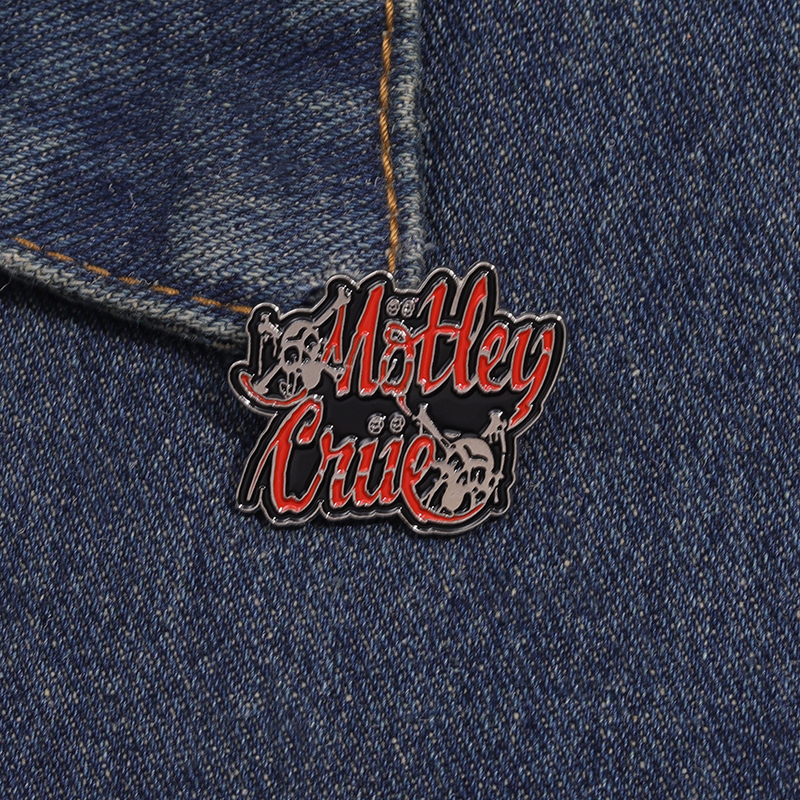 Classic 80s Heavy Metal Rock B - Heavy Equipment Logo recension och pris