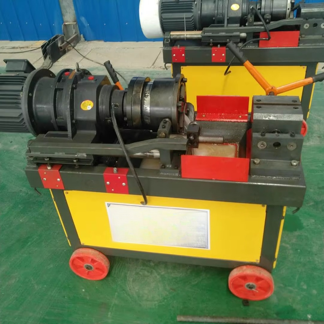 Bolt and Nut Making Machine Re - Pipe Threading Machine recension och pris