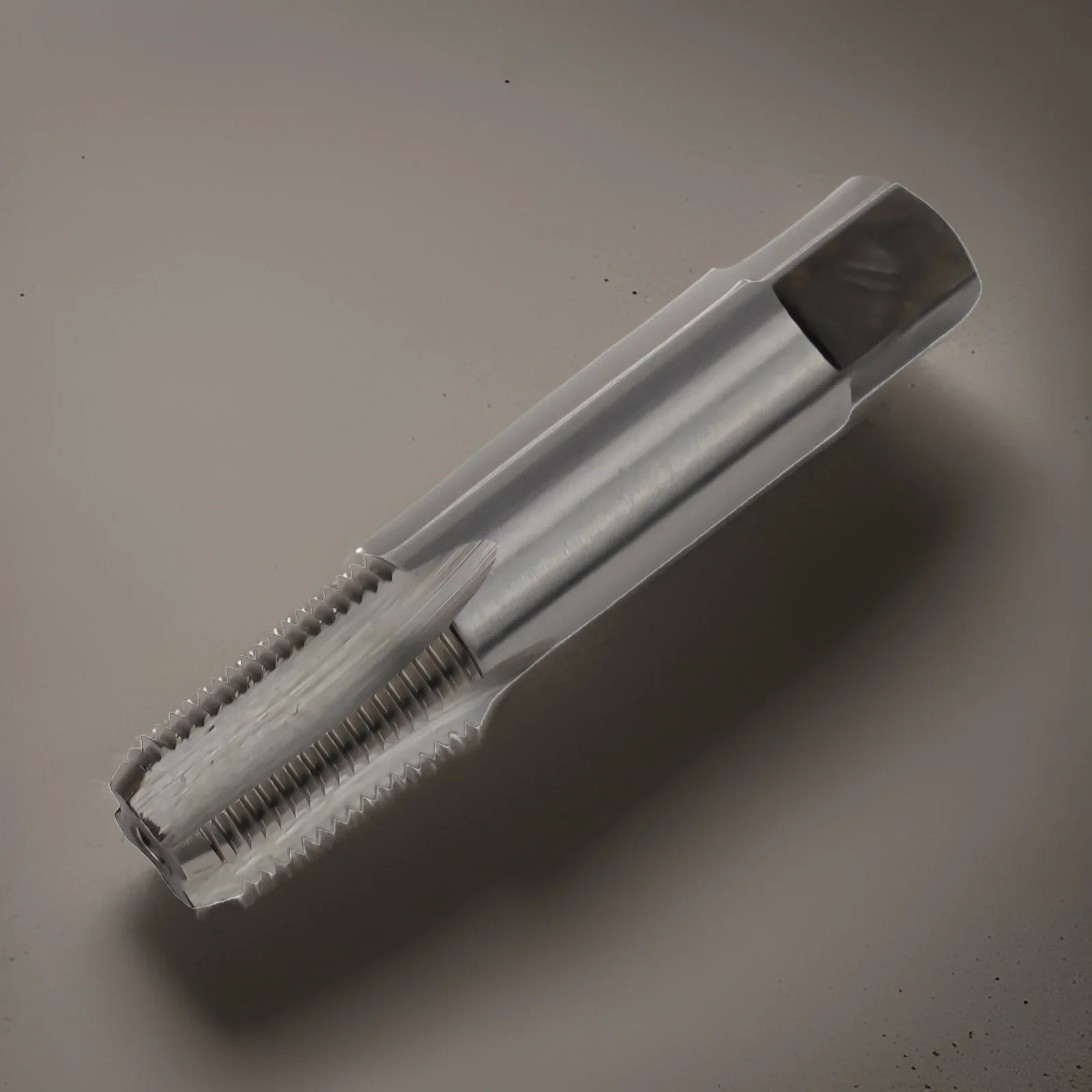 1/8-27 NPT Tap HSS Taper Pipe  - Pipe Threading Machine recension och pris